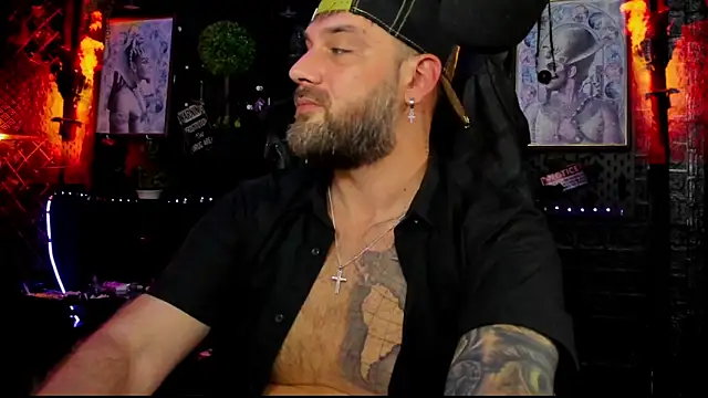 عرض كام LexHardy