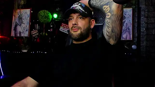 LexHardy Show Webcam
