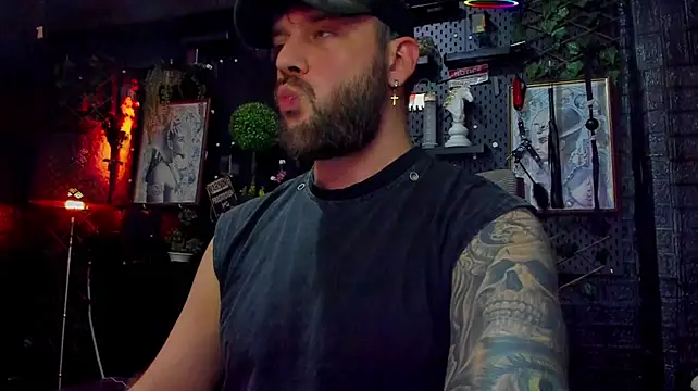 LexHardy Show Webcam