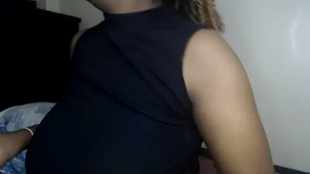 NIKKIE_LOVE's Live XXX Chat