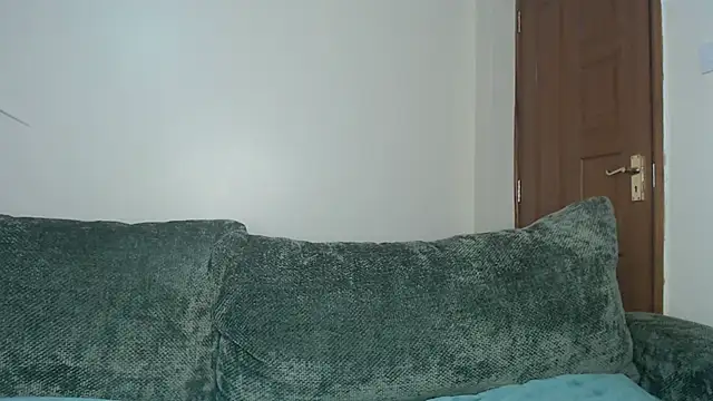 NIKKIE_LOVE Adlı Modelin Canlı Sohbet Odası