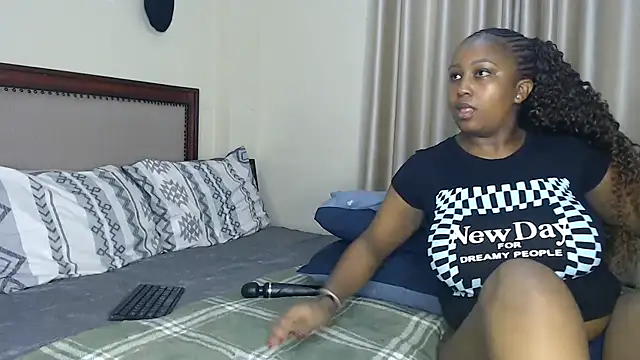 NIKKIE_LOVE's Live XXX Chat