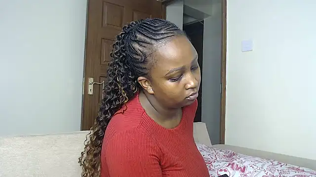 NIKKIE_LOVE élő XXX-chatje