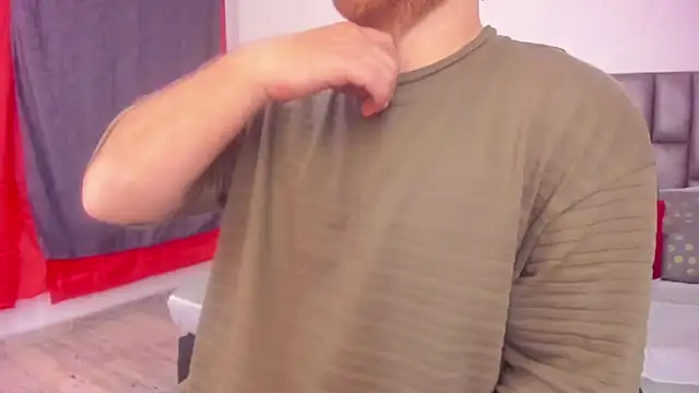 הופעת וובקאם של michacosio