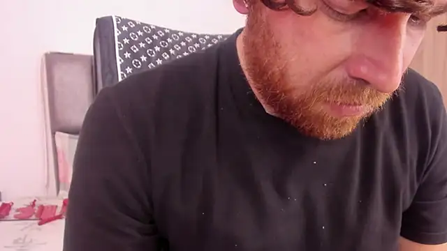 הופעת וובקאם של michacosio