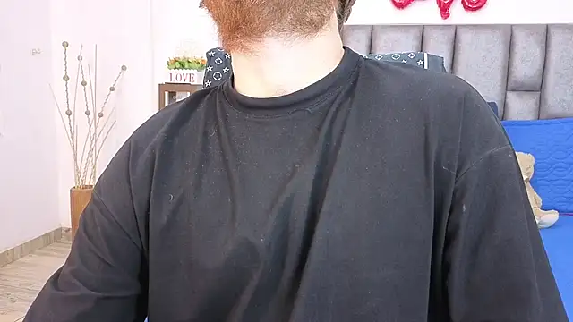 michacosio webcam show