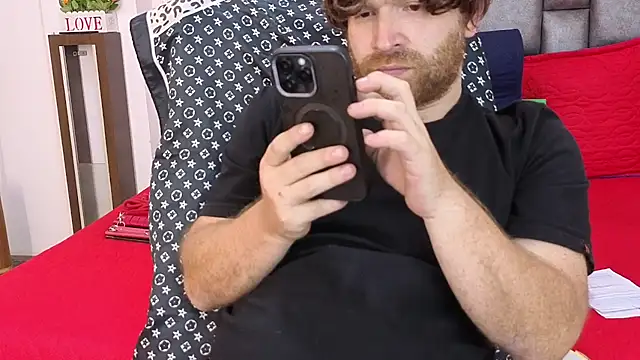 michacosio webcam show