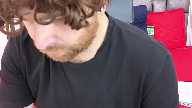michacosio webcam show