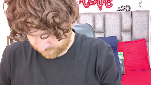 michacosio webcam show