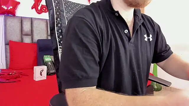 michacosio webcam show