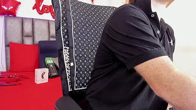 michacosio Adlı Modelin Web Kamerası Şovu