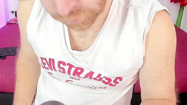 michacosio webcam show