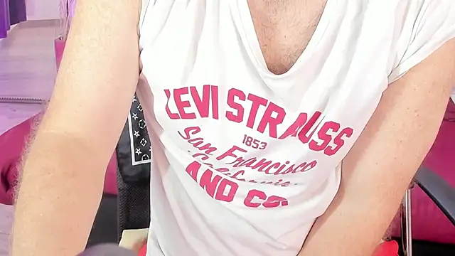 michacosio's Webcam Show