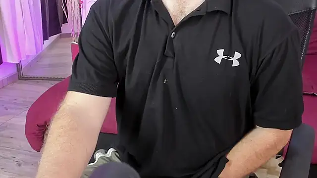 michacosio webkamerás műsora