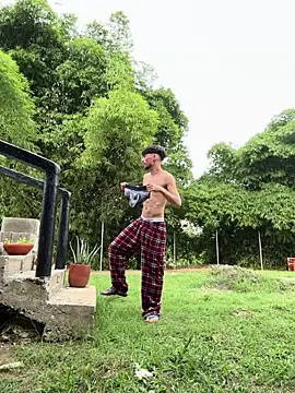 JacobBuccella Show in webcam