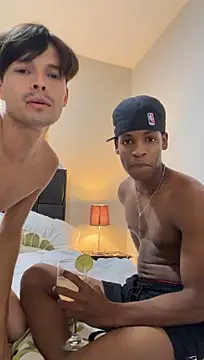 Show modela JacobBuccella na web-kameri