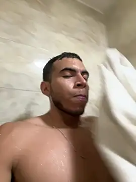 Вебкам-шоу alejandrocock23