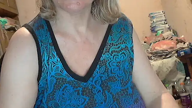 Bonditta's Live XXX Chat
