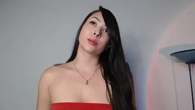 Chat +18 de Mila__Paramo ao vivo