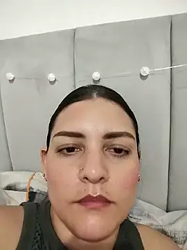 Mia_Hampton Obrolan Langsung XXX