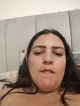 Mia_Hampton: онлайн-секс-чат