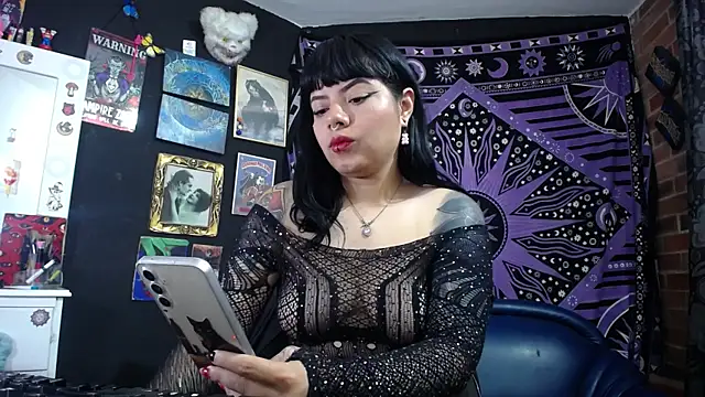 Chat XXX en directo de Yourmadame_P