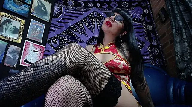 Yourmadame_Pn Live XXX chat