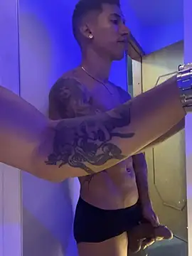Anthuan_Thickboy webkamerás műsora