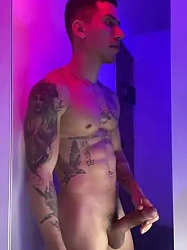 Anthuan_Thickboyのウェブカメラショー
