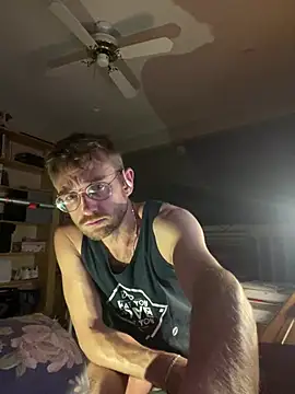 MaxSpadeErotica Шоу с уебкамера