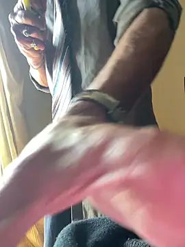 Pertunjukan Kamera Web MaxSpadeErotica