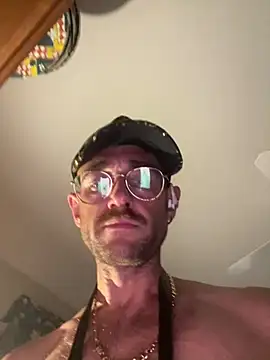 MaxSpadeErotica webkamerás műsora