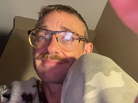 MaxSpadeErotica Pertunjukan Webcam