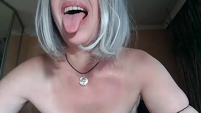 Roxolana_Drim লাইভ XXX চ্যাট
