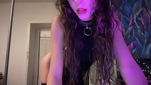 MistyParadiso Show Webcam