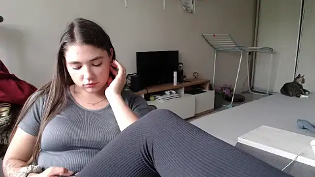 delightful_sofi's Live XXX Chat
