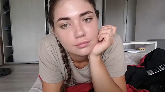Chat +18 de delightful_sofi ao vivo