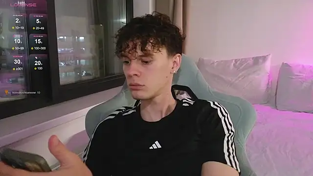 cute_thomas Webcam-Show
