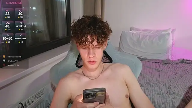 cute_thomas Webcamshow