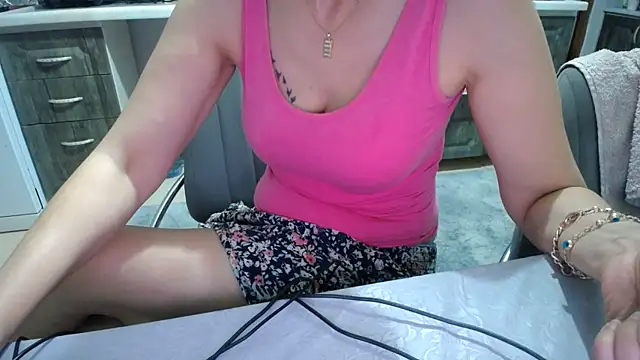 SexyyCheryy Adlı Modelin Web Kamerası Şovu