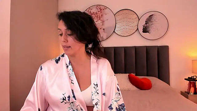 SaharaGarcia__ Adlı Modelin Canlı XXX Sohbeti