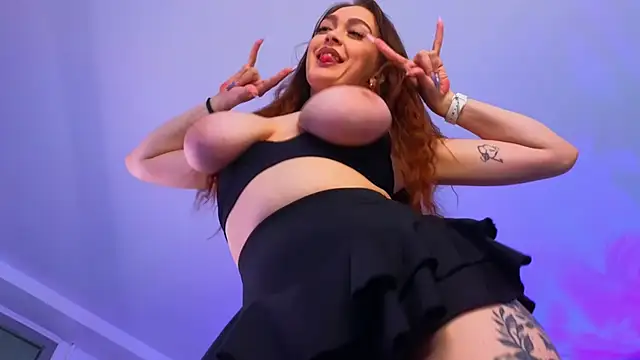 HotBustyBabeX Webcam show