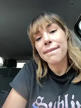 MommyGambit's Webcam Show