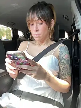 Chat XXX en directo de MommyGambit