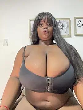 Chat XXX en directo de SharikBrowns