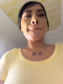 clarachanelricek's Webcam Show
