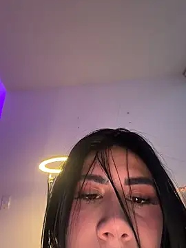 clarachanelricek's Webcam Show