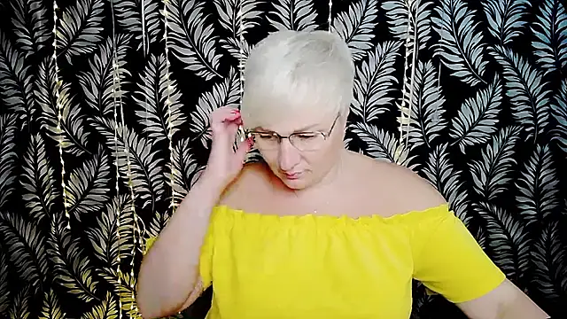 Olivia_playful Chat XXX live