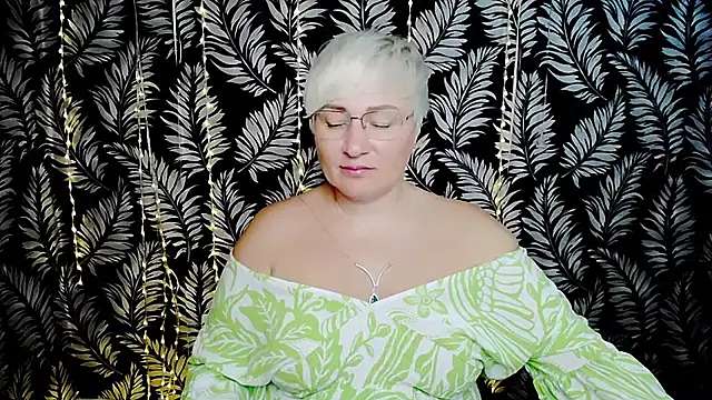 Živý XXX chat Olivia_playful