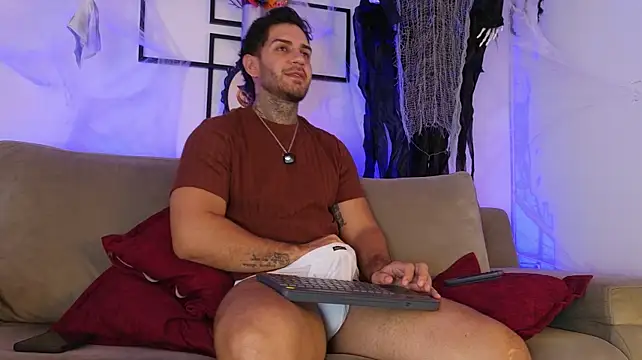 Frank_gomez's Webcam Show